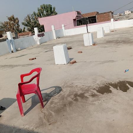 Savitri Garden Mayapuri Colony Chaatnag Road Jhunsi Prayagraj Jhusi المظهر الخارجي الصورة